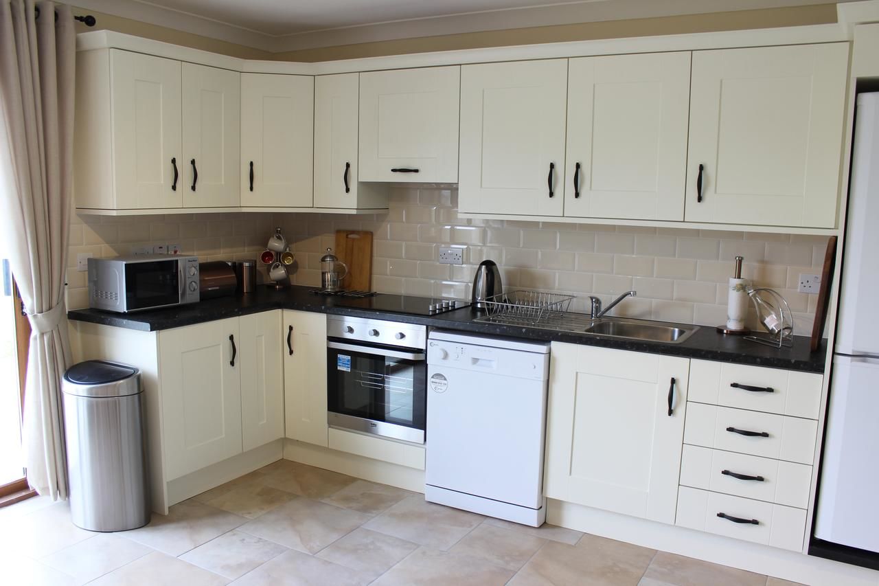Дома для отпуска Berdie Beach House Инишкрон-8